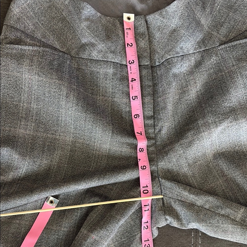 CATO Gray Women's Pants. 8 - Picture 4 of 8